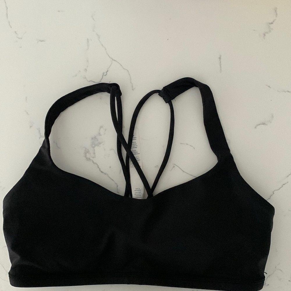 Lululemon sports bra